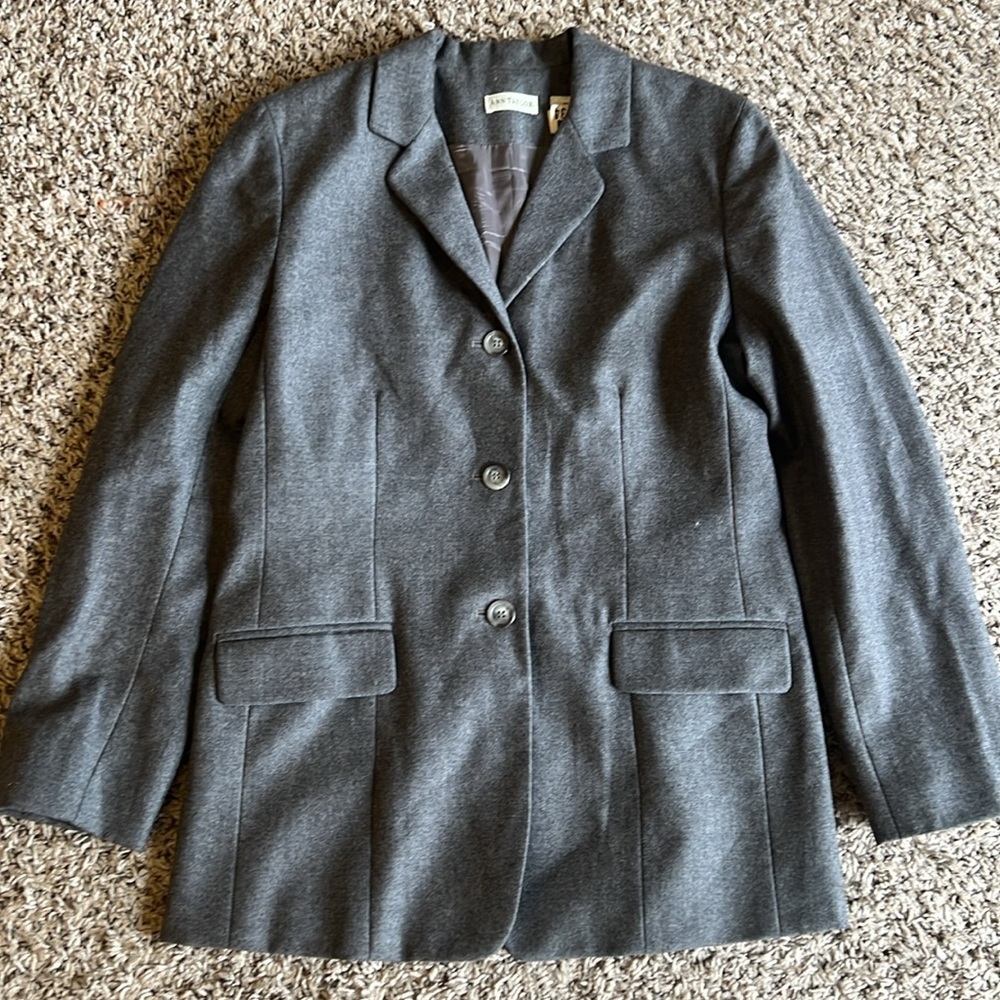 Ann Taylor Gray‎ Wool Classic Career Wear Blazer Size 10
